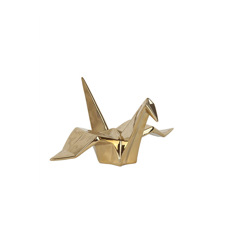 
                  
                    GOLDEN SWAN
                  
                